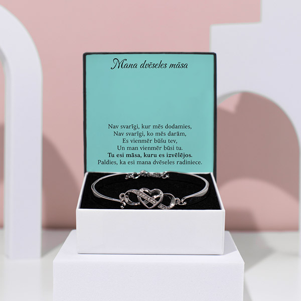 LV21_NILAH_HEARTBRACELET_600x600px_V5